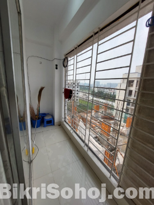 Furnished 2-BHK Apartment Rent in Bashundhara R/A